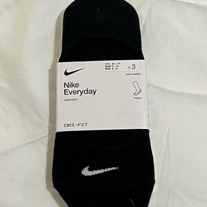 Nike Everyday Black Dri-FIT Footie Socks Girls Size 5-7 Youth New